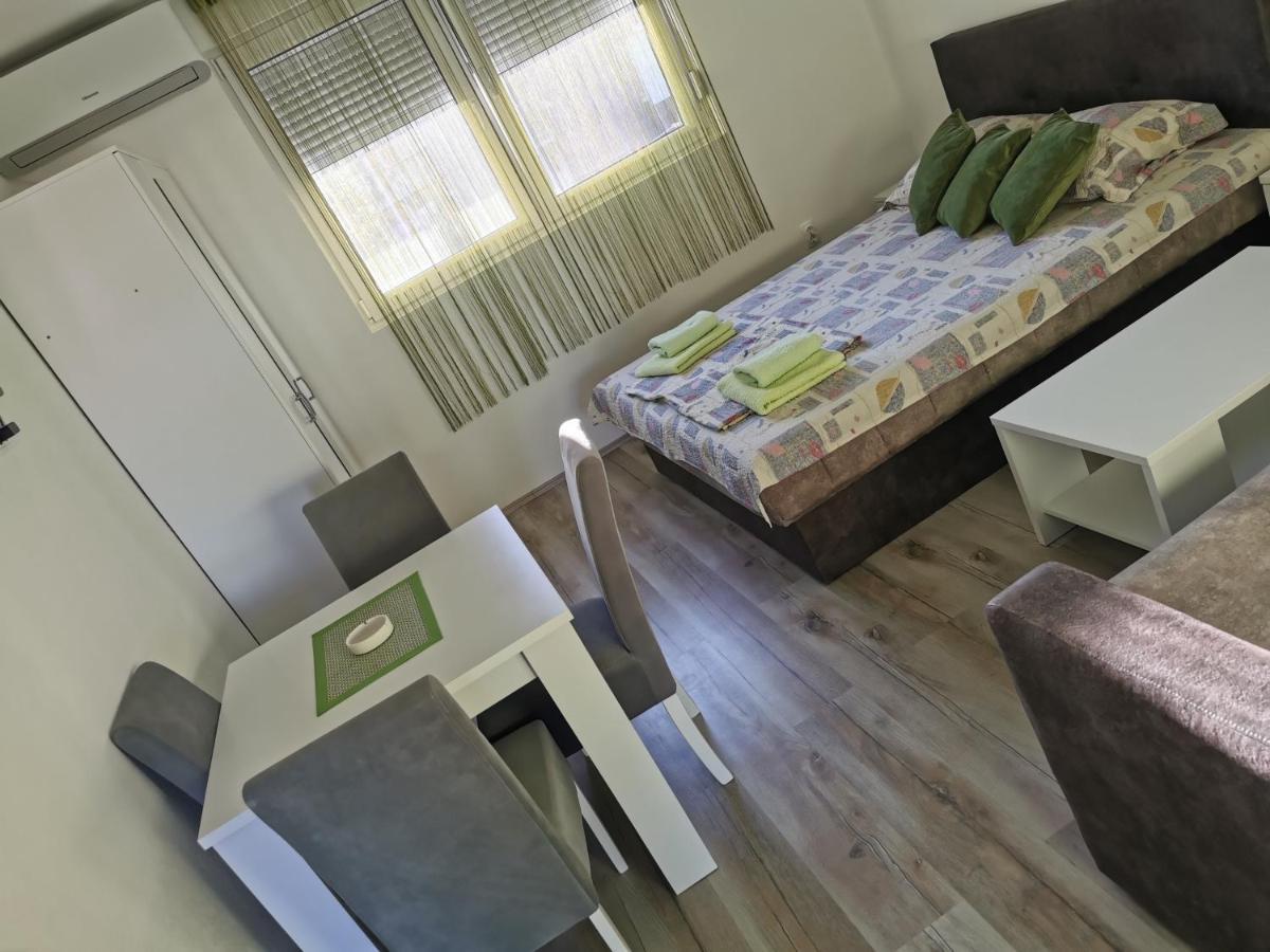 Apartmani Manila, Vauceri, Terme-Popust, Akva Park-Popust, Garazno Mesto Vrnjačka Banja Exteriör bild