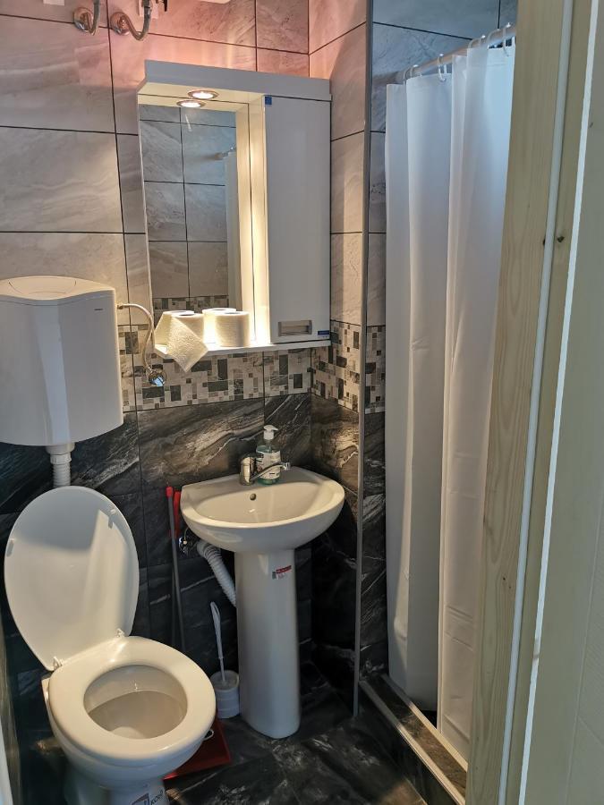 Apartmani Manila, Vauceri, Terme-Popust, Akva Park-Popust, Garazno Mesto Vrnjačka Banja Exteriör bild